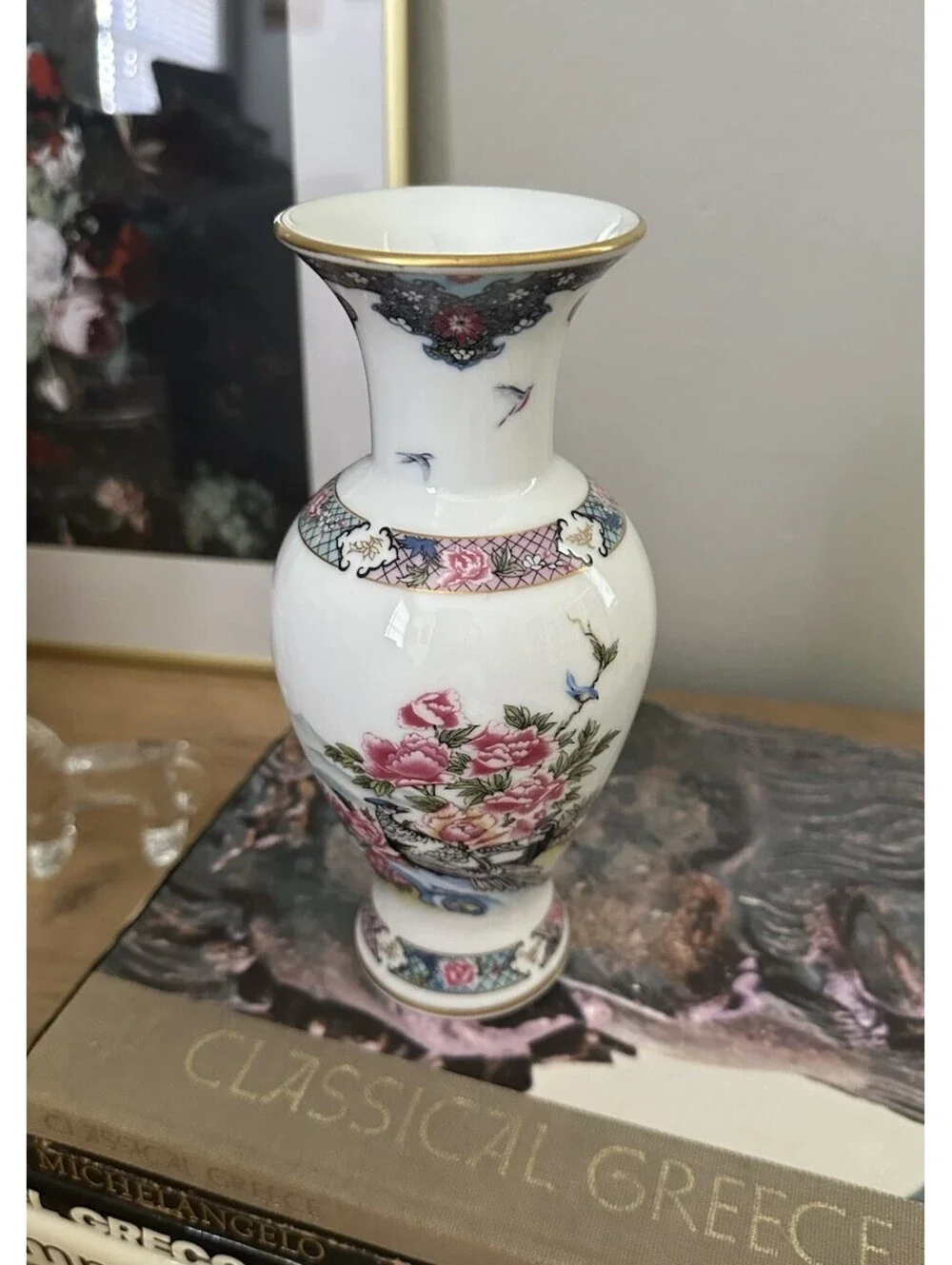The Martha Washington Vase Fine Porcelain By Lenox Approx. 7.75